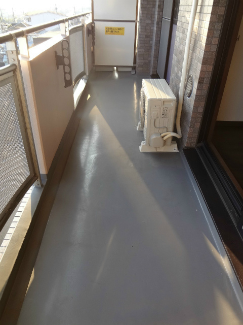 オーバーヒルズ弐番館 ベランダ